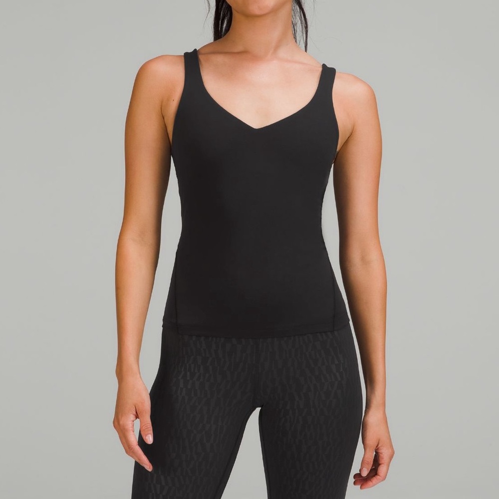 Lululemon black tank top
